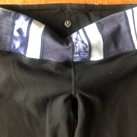 Lululemon Cropped Leggings - Picture 4 of 9